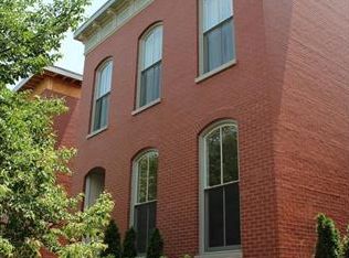 1218 Dolman St, Saint Louis, MO 63104