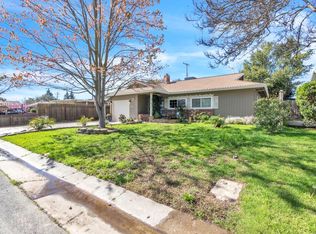 2305 Estrellita Way, Sacramento, CA 95825
