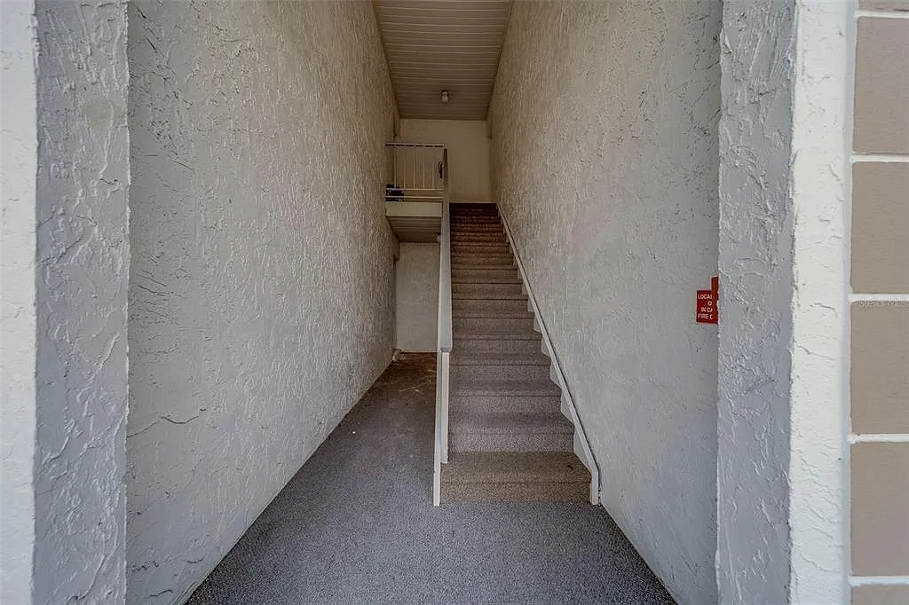 Building Photo - 361 S McMullen Booth Rd #112