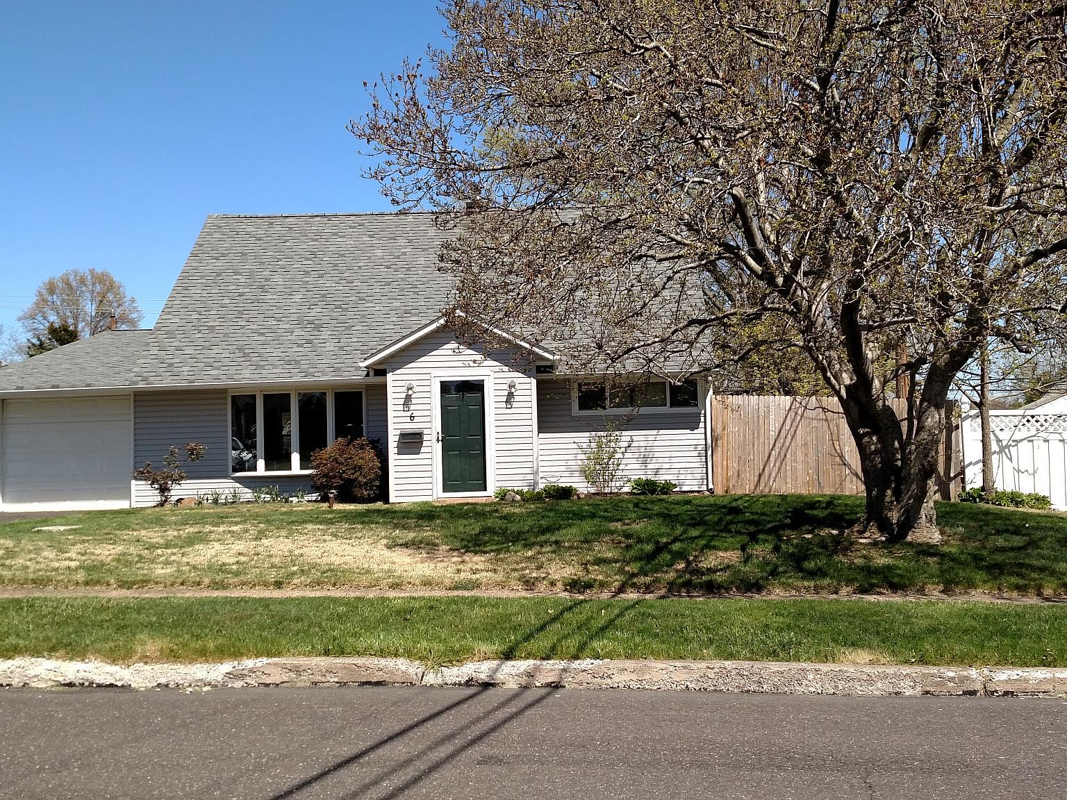 6 Crestwood Rd, Levittown, PA 19057 Zillow