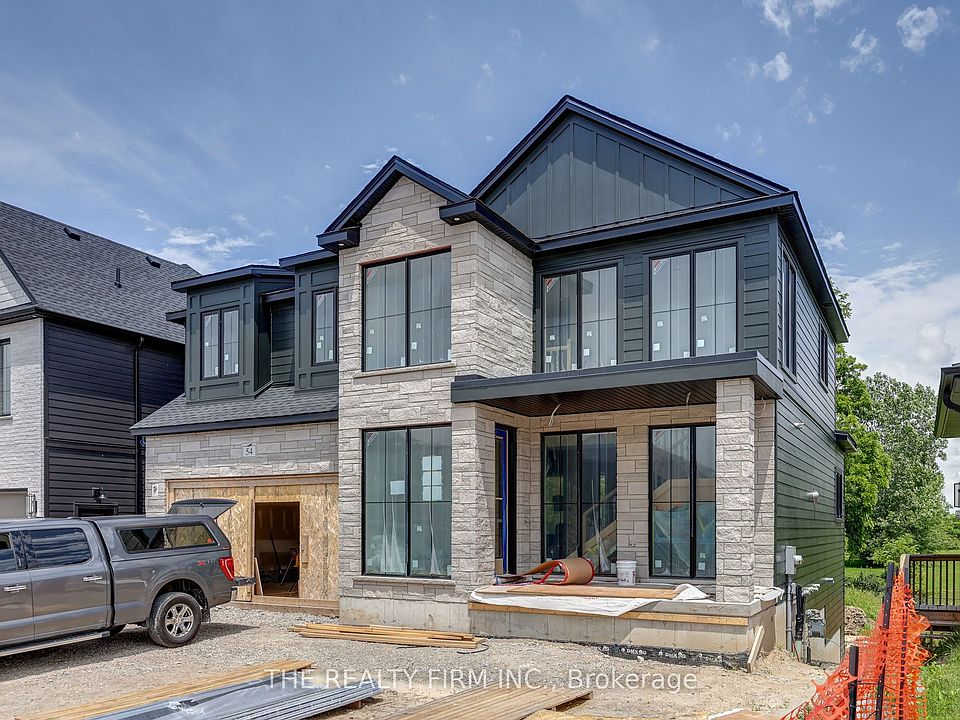 1st image of 54 Royal Cres