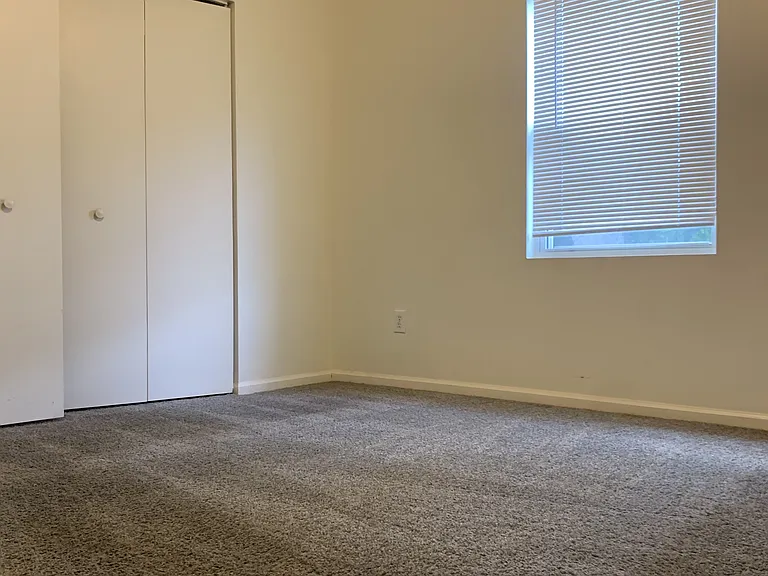 1278 S Hayne St #109-B — Photo 6