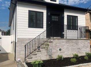 110 Bionia Ave, Staten Island, NY 10305