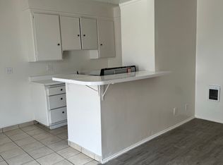5493 Atlantic Ave #2, Long Beach, CA 90805