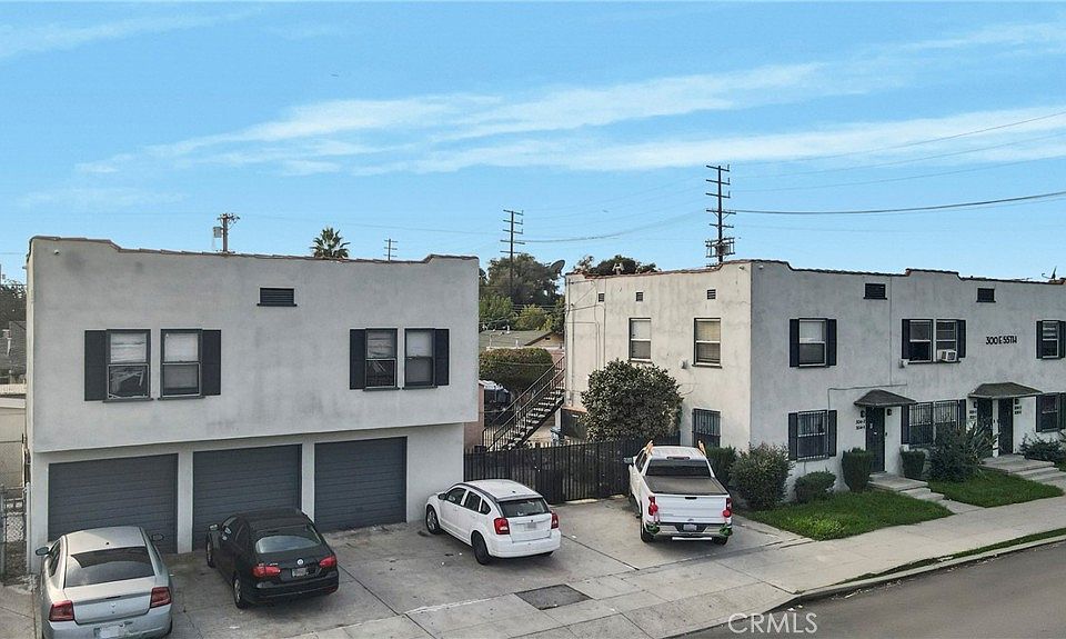 1st image of 300 E 55th St