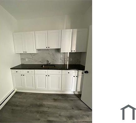 3rd image of 25 Riverview Pl #3R