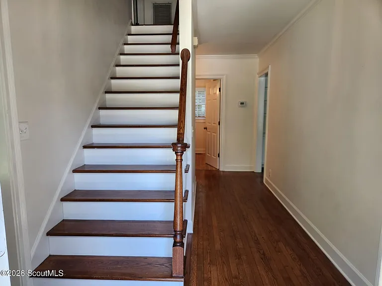 110 Jacobs Rd — Photo 3
