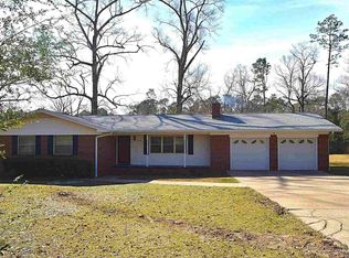 101 Eden Ln, Cantonment, FL 32533