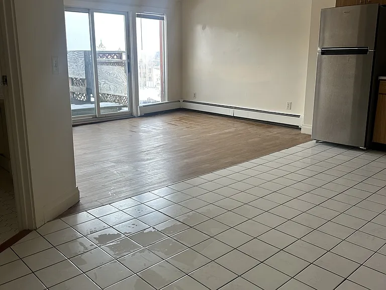 17 Catherine St #4 — Photo 9