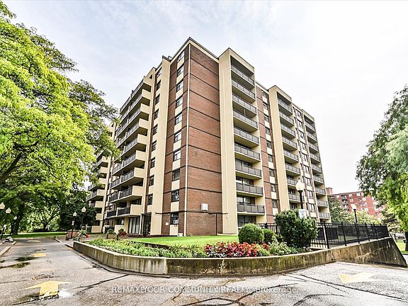 2nd image of 5 Frith Rd #206