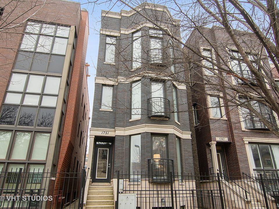 1st image of 1751 N Artesian Ave #1