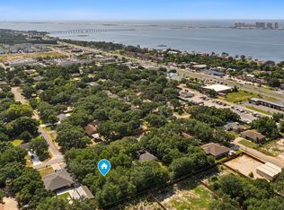 Avenida De Sol, Navarre, FL 32566