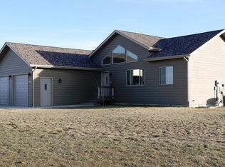 19111 Remuda Dr, Belle Fourche, SD 57717