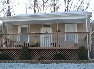 111 W Conwell St, Aurora, IN 47001