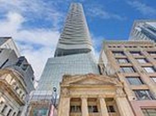 197 Yonge St #6003, Toronto, ON M5B 0C1