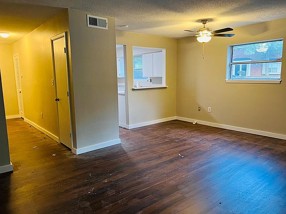 4th image of 1100 Skyland Dr APT J-1