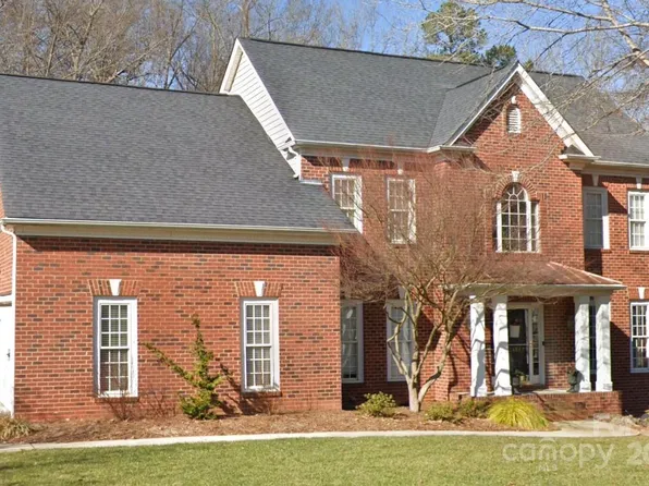 3481 Fieldstone Dr, Gastonia, NC 28056