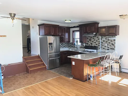 Rented by Rapid Realty Sunset Park Inc | media 8