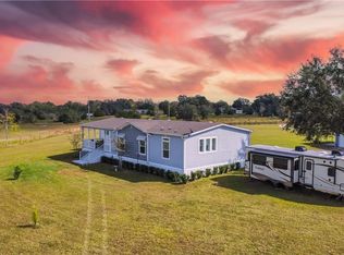 10044 S Parkside Ave, Floral City, FL 34436