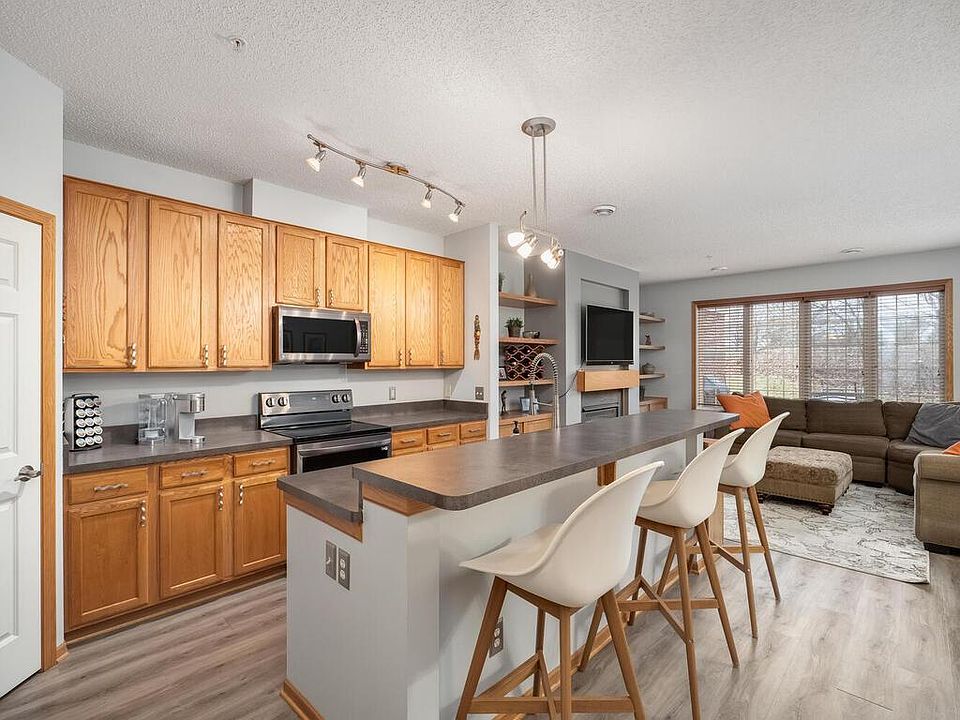 1st image of 2440 119th Ct NE Unit F