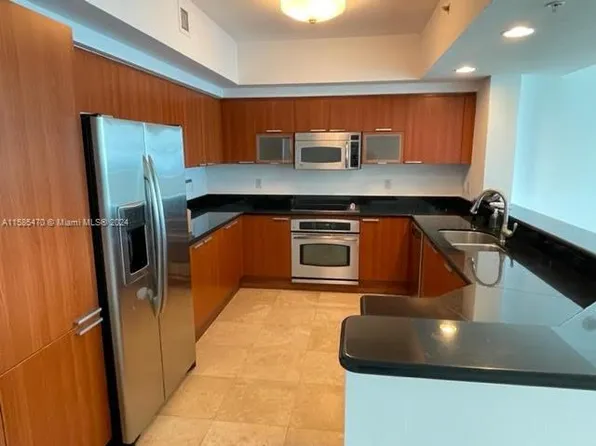 14951 Royal Oaks Ln APT 2501, North Miami, FL 33181