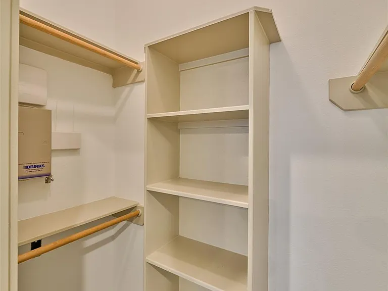 2422 Navigation Blvd #E — Photo 25