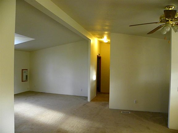 5th image of 850 Nordic St