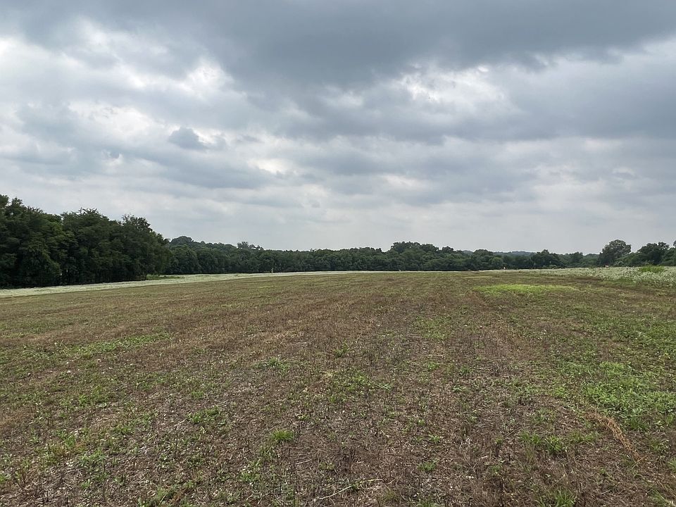 2nd image of 2704 Hartsville Pike Lot 13