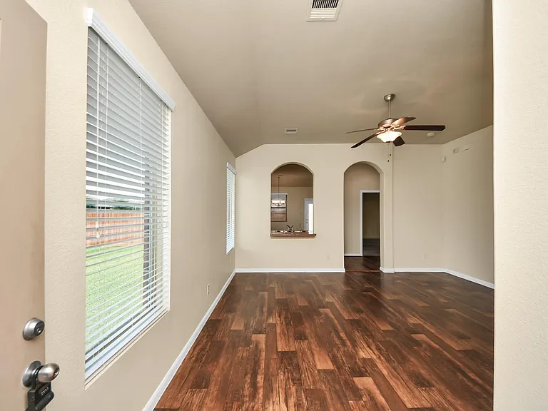 5234 Corbridge Glen Ct — Photo 2