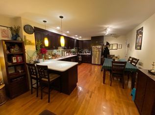 119 Willow St #1, Cambridge, MA 02141