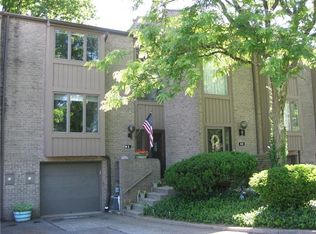 62 Maple Ct, Pittsburgh, PA 15237