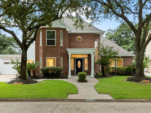 18323 Mountfield Dr, Houston, TX 77084