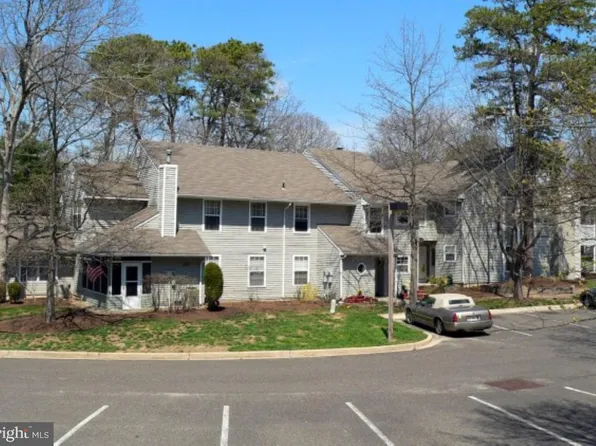 704 Fishers Creek Rd, Absecon, NJ 08205