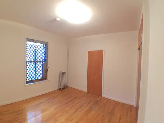 Rented by Kamgirsons & Company, Inc. | media 16