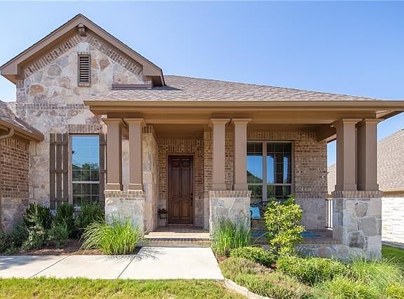 Beautiful 4/3 in Belterra