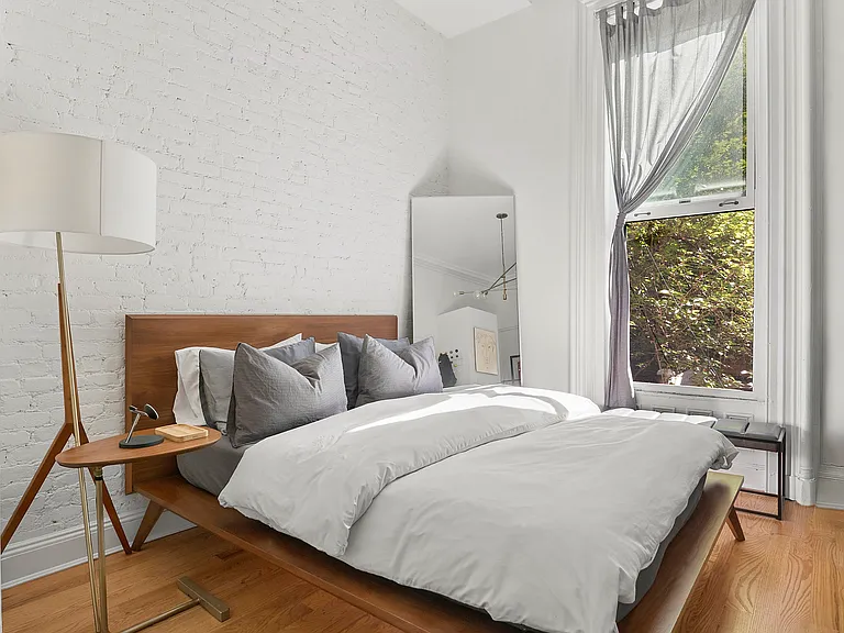 27 S Portland Ave #3 — Photo 6