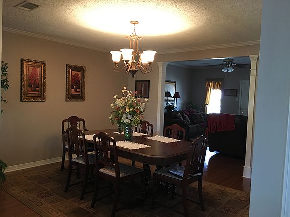 2nd image of 5844 Huntington Dr