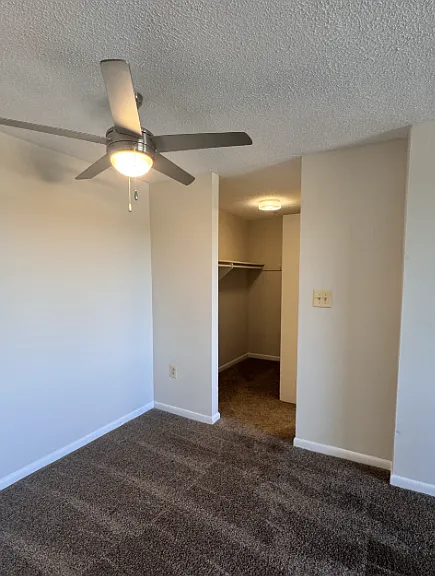Summit Hills — Photo 70