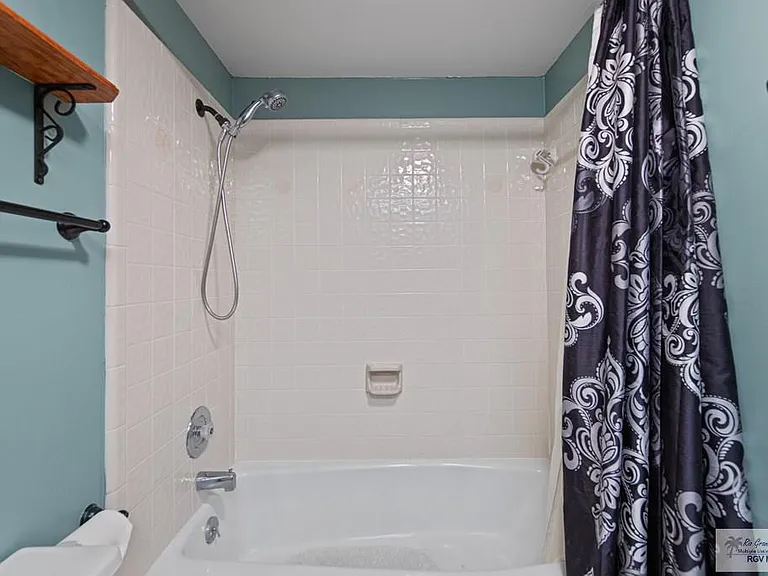 114 E Dolphin St #A — Photo 13