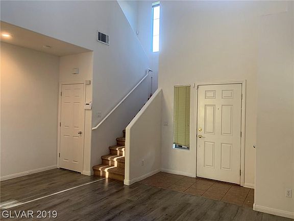 5th image of 2831 Canonero St