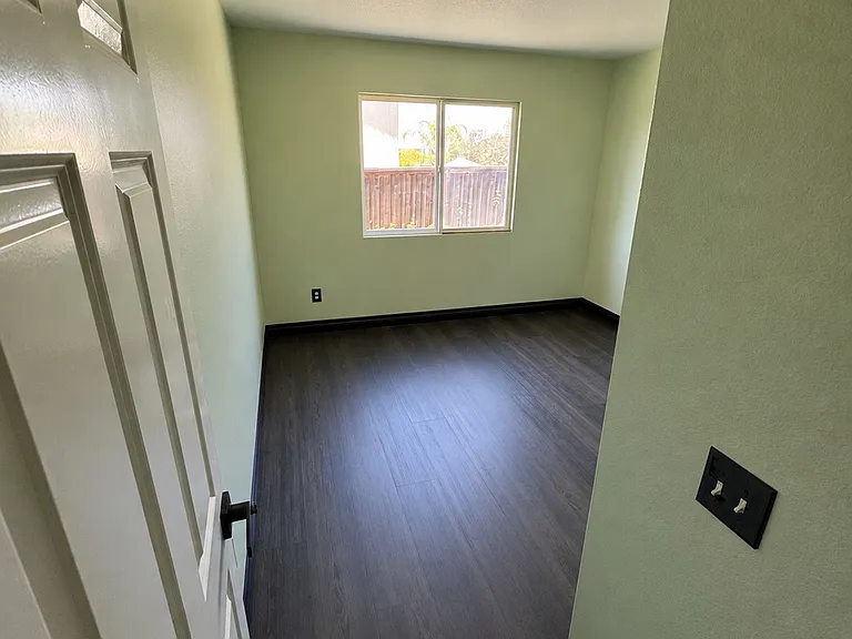 27864 Maywood Bend Dr — Photo 8