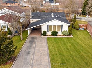140 Woodpark Pl, Newmarket, ON L3Y3P6