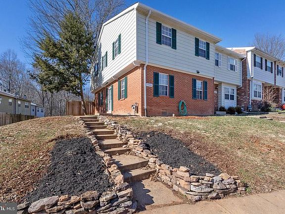 2nd image of 14882 Emberdale Dr