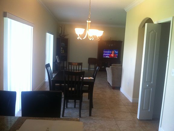 5th image of 2946 Carrickton Cir