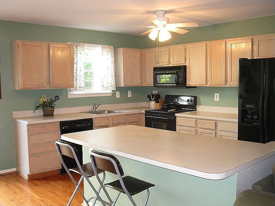 Great Kitchen!