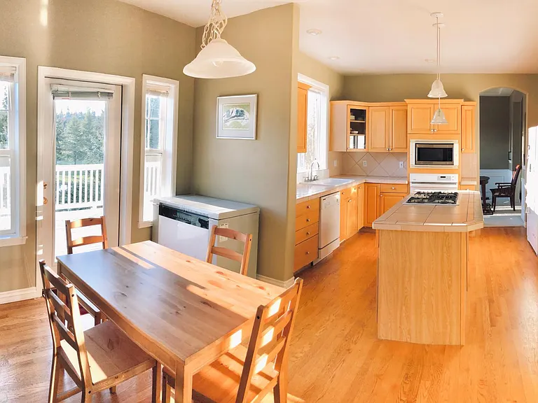 3714 Spyglass Dr — Photo 10