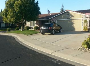 1579 Liverpool Ct, Manteca, CA 95336
