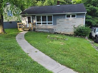 2524 Parnell Rd, Bluefield, WV 24701