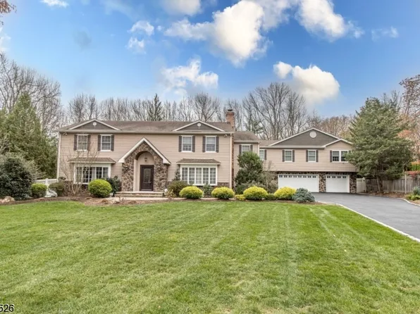 4 Balfour Ln, Scotch Plains Twp., NJ 07076