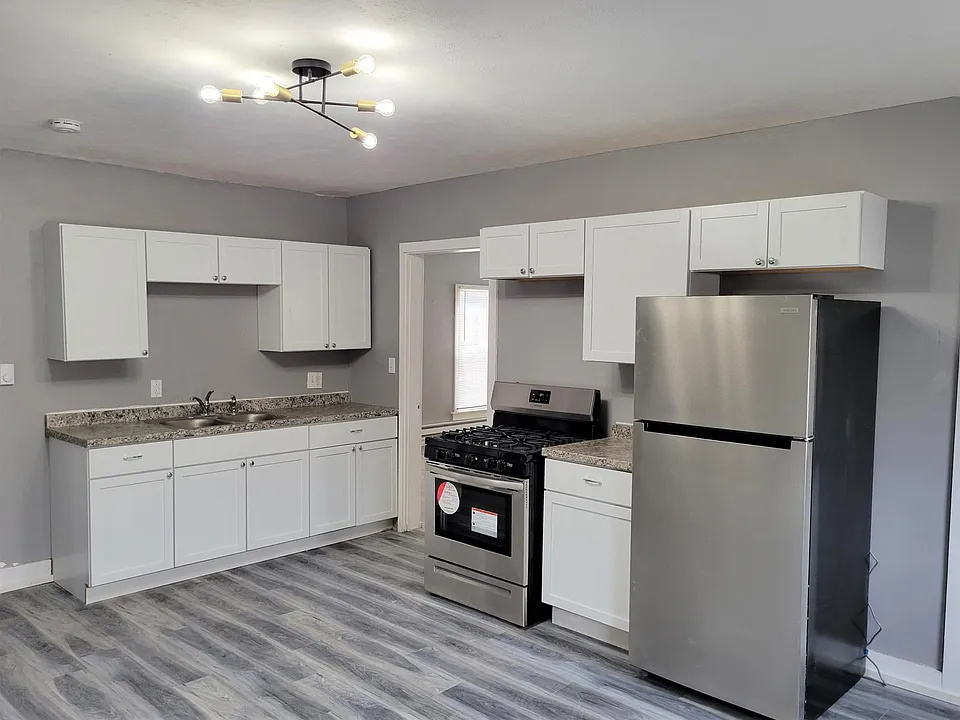 188 Clinton St #2